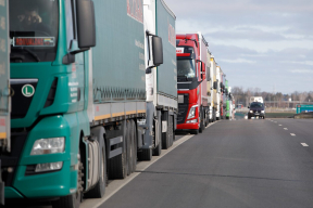 Беларусь ограничила движение литовских фур